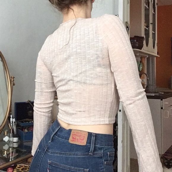 SOLD ❌ HONEY PUNCH Front Lace-up Crop Top - Picture 6 of 6